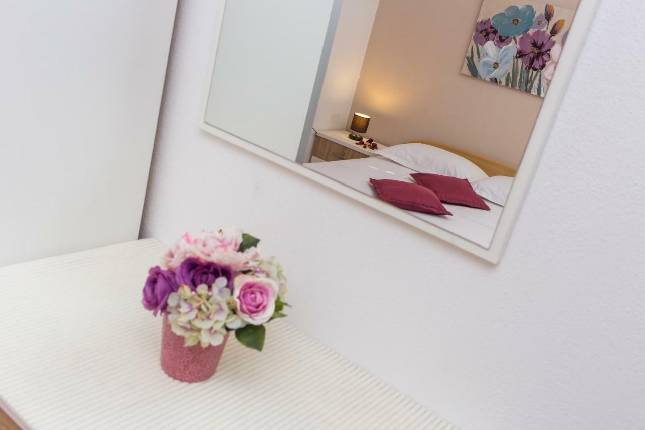 Guest House Pelja Plano Luaran gambar
